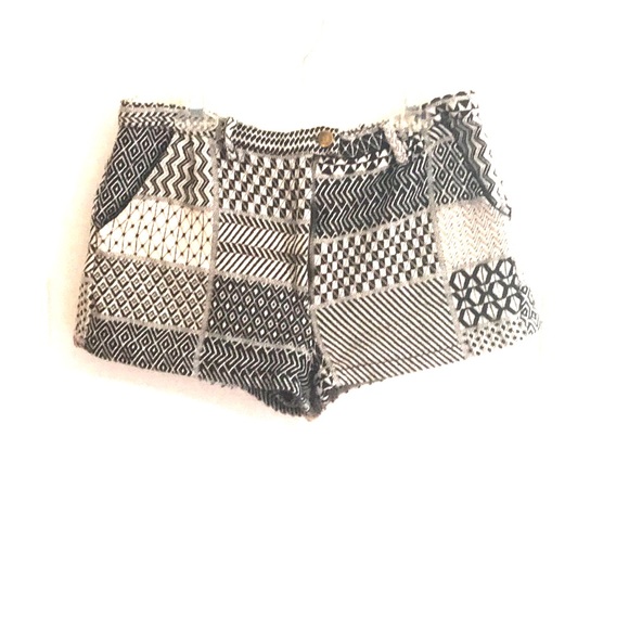 Angie Black and White Aztec Printed Shorts - Picture 1 of 1